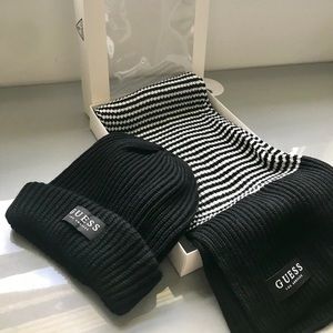 Scarf and Beanie Set GUESS